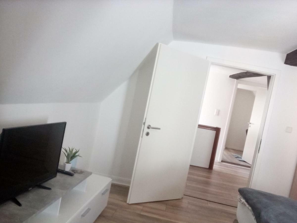 3Zi Ferienwohnung In Kirchhain Nahe Marburg Und Stadtallendorf Екстер'єр фото